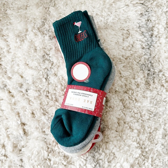 NEW Rae Dunn Mid Crew Christmas Socks - Picture 5 of 5